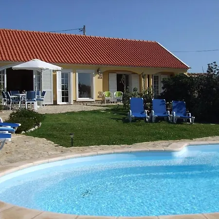 Mit Privatem Pool Und Schoener Aussicht Holiday home
